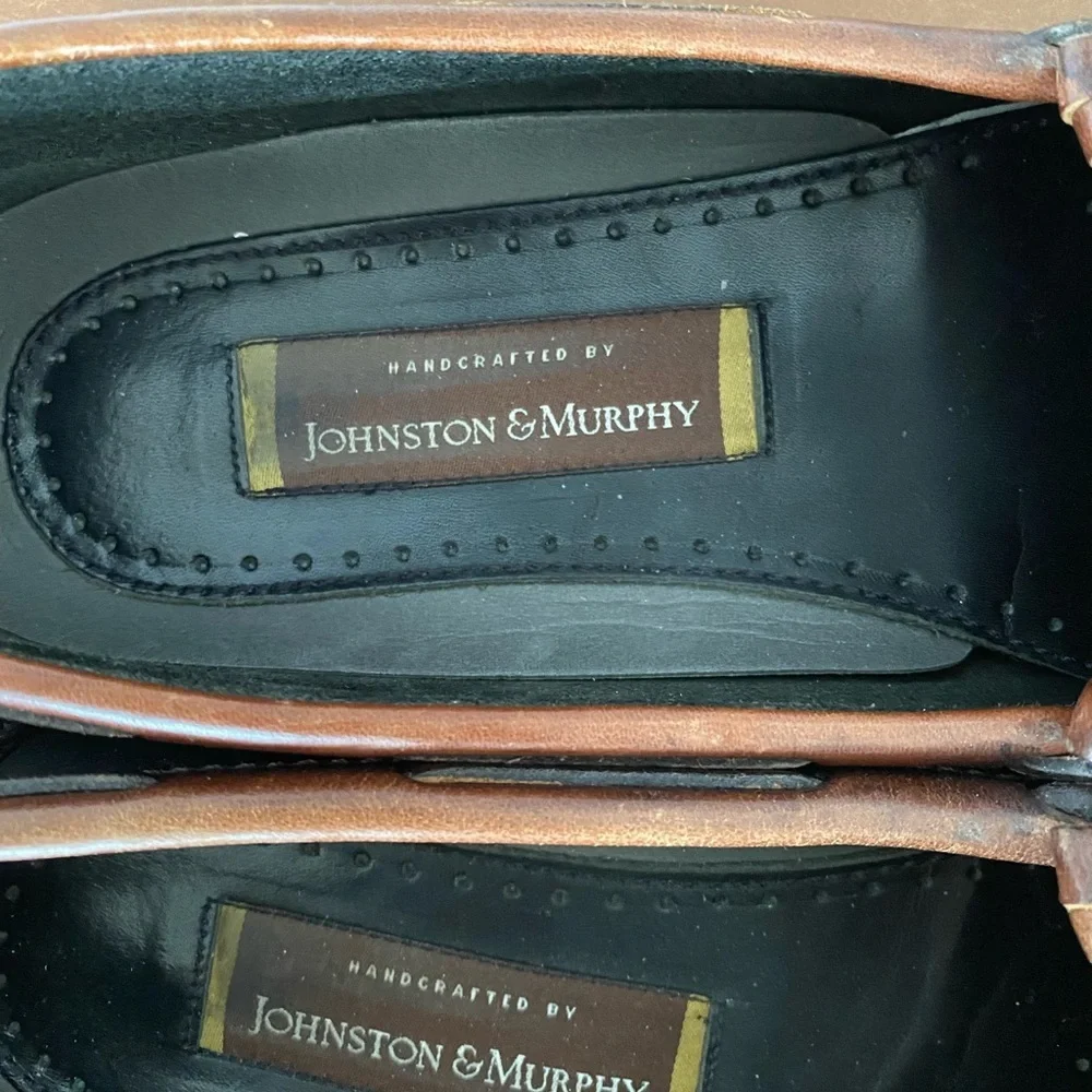 Johnston & Murphy Aragon Kiltie Tassel Loafer Men's Slip on Shoes Black/Brown